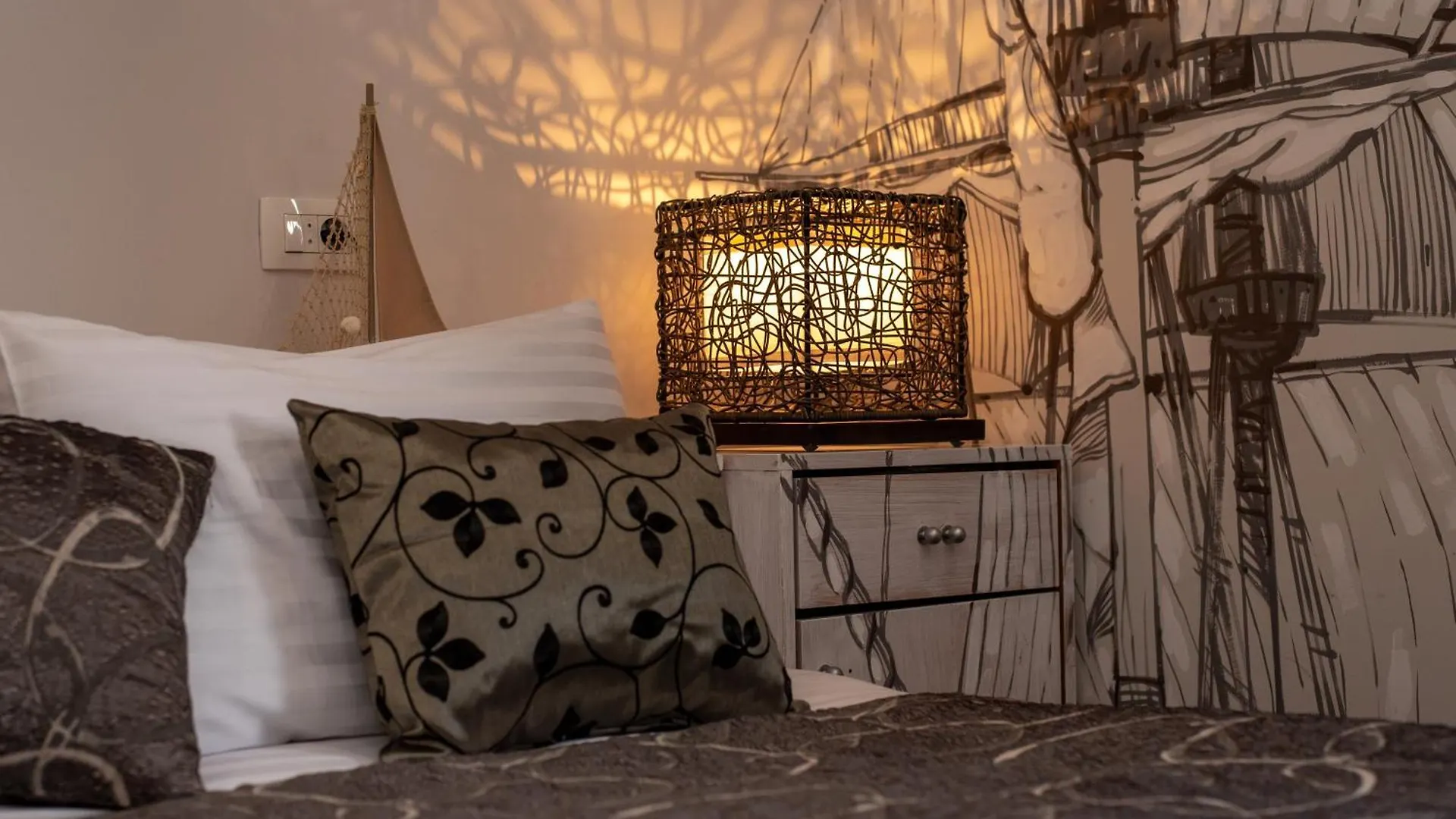 Capital Luxury Rooms Split 0*,  Croatia